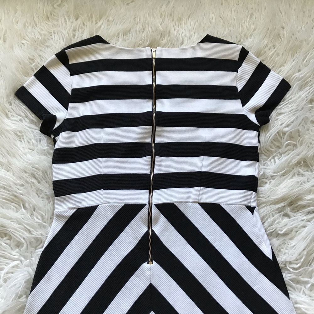 Ann Taylor Striped‎ Ribbed Fit & Flare Dress - Picture 6 of 8